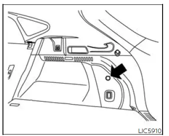 Nissan Murano cargo area 12 volt power outlet location